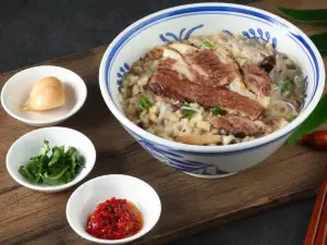 三顾香牛羊肉泡馍(四马路店)