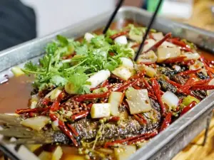 独一处烤鱼(白岩路店)
