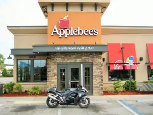 Applebee's Grill + Bar