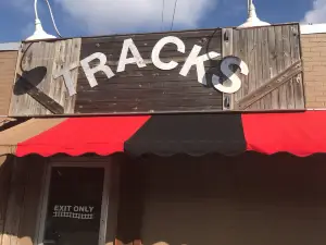 Tracks Restaurant