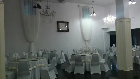 Bella's Fine Dining in Dothan