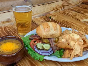 Maverick's Grille
