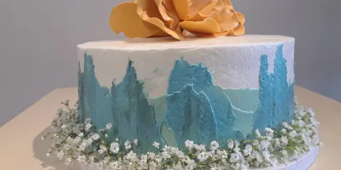 Krown Bakery & Eatery