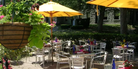 Coolidge Park Cafe at Hotel Northampton