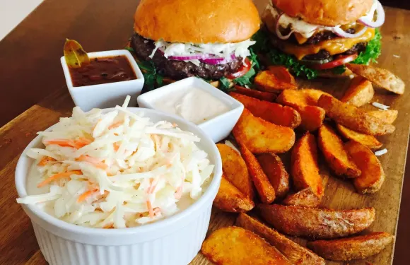 Cowboys Burger Saloon