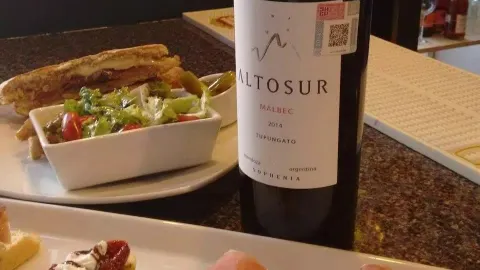 Bako Fonda de Vinos in 庫埃納瓦卡