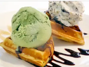 Sol Ice Cream & Drinks