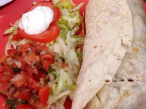 La Estrella (Grocery & Restaurant)