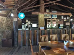 Hippo Haunt Restaurant & Bar
