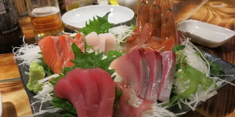 港の爐端 虎や