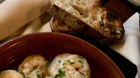 Estragon Tapas in บอสตัน