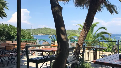 Karijola Pizzeria in 비스