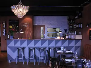 Riba | Restaurant & Pizzeria