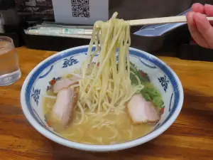 マルチョンラーメン 本店