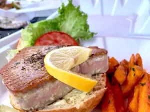Car Wash Cafe & Catering