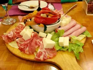 Red Rose Pizzeria