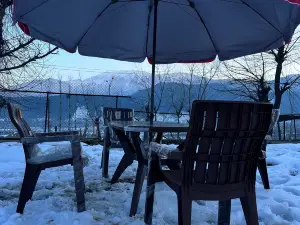 Pine View Restaurant