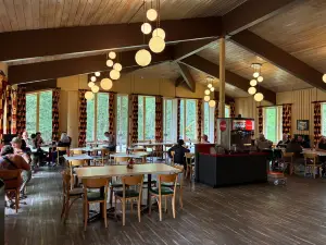 Jammer Joes Grill and Pizzaria