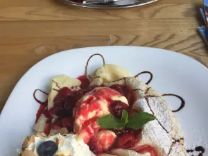 Caffe Crepes