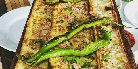 Konya Mevlana Sofrasi