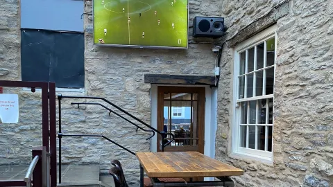 No4 Winebar & Restaurant in Pickering