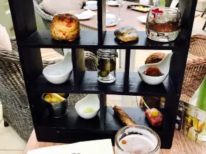 Coombe Abbey Hotel and Restaurant