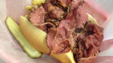 Pastrami Dan's in Naples