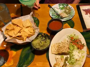 El Meson at Hamilton Place