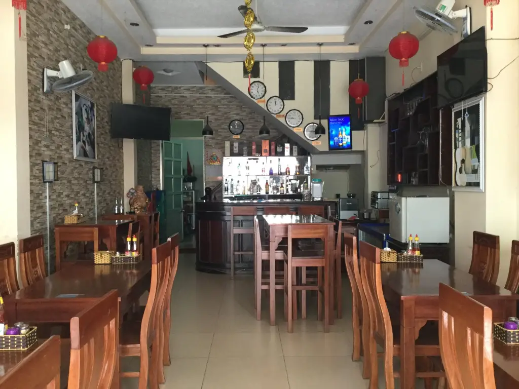 Ilgamos Guest House & Restaurant