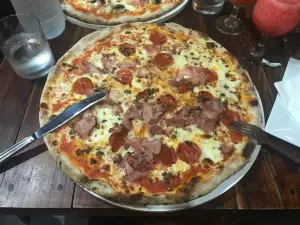 La Cantina