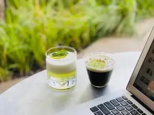 白鹭湾·咖啡与树