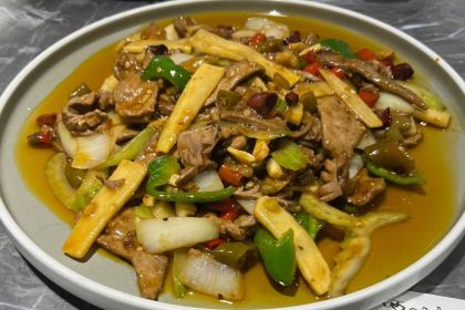 Chengdu Girl Chinese Sauerkraut Fish