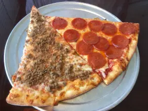 Gordo's Pizza