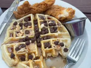 Wood Iron Eatery