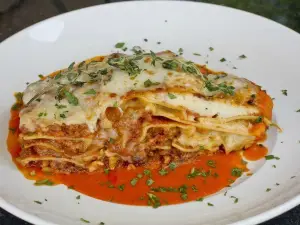 Villa Capri Trattoria & Wine Bar