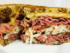 Scott's Deli