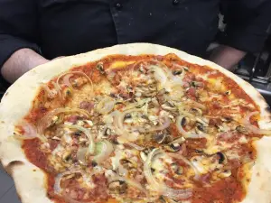 Osteria Luce Pizza