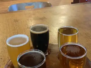 Dawg House BBQ & Brew