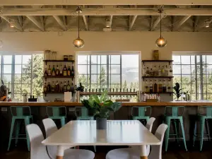 Gorges Beer Co. - Cascade Locks
