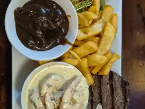 Cockys Grill