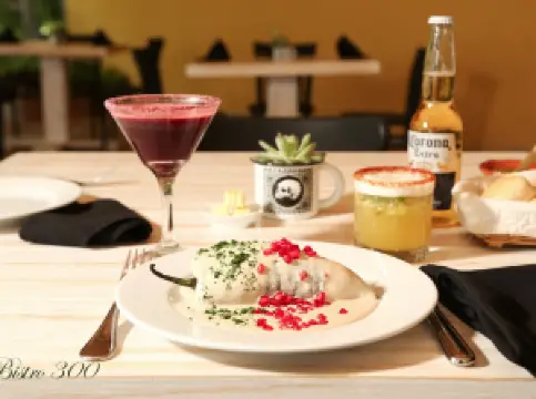 Mi Bistro 300