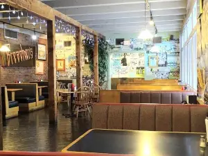 Breadmen's Restaurant