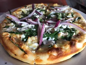 YoYo Mo's Pizza & Sports
