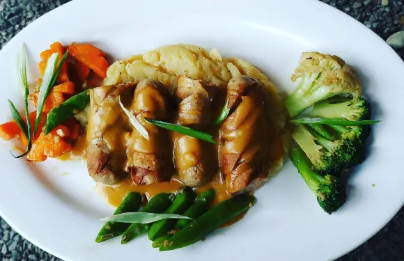 Divine Taste Restro & Bar