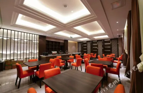 寶興上九佳源酒店·餐枱