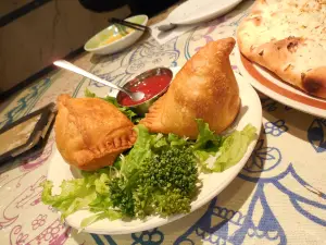 Himaraya Handa
