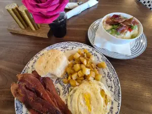 Blue House Bakery and Cafe