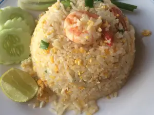 ปะการังเรือนน้ำ บางแสน