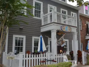 Lake Norman Cottage