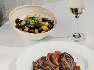 PORT WINE & GRILL